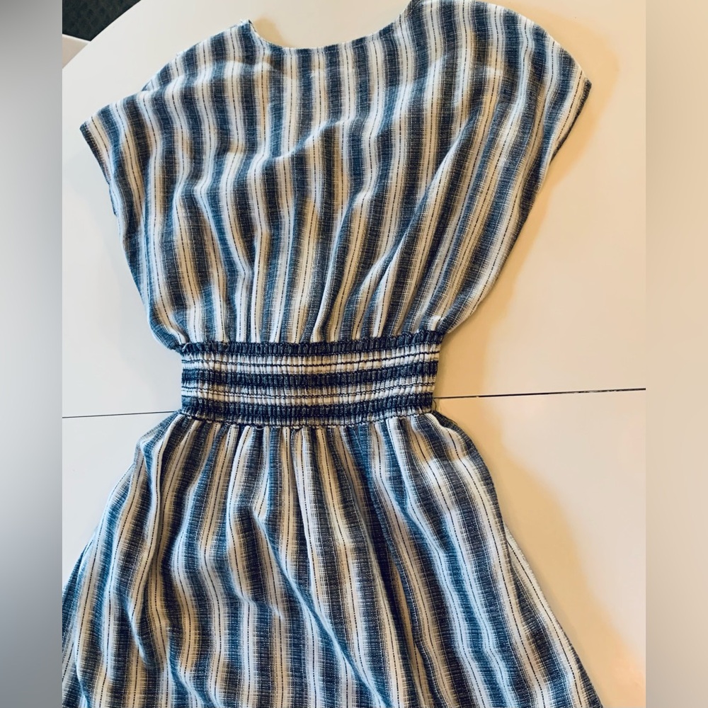 Max Studio Hi-Low Linen Dress - Picture 4 of 12